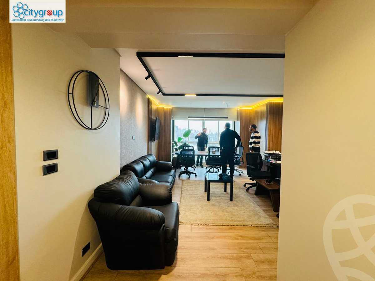 https://aqarmap.com.eg/ar/listing/5692933-for-rent-cairo-el-maadi-kornish-el-maadi-al-mashtal-st