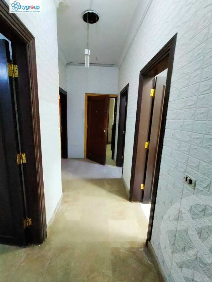 https://aqarmap.com.eg/en/listing/5706789-for-rent-cairo-el-maadi-sarayat-el-maadi-el-nahda-st