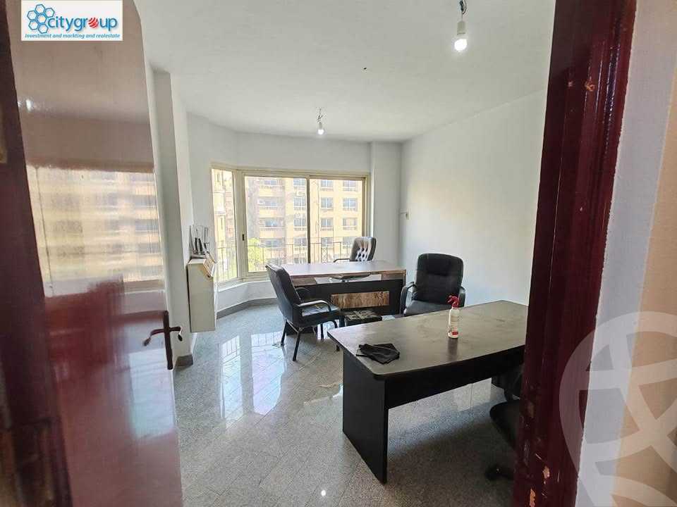 https://aqarmap.com.eg/en/listing/5715378-for-rent-cairo-el-maadi-el-maadi-el-gededa-el-nasr-st