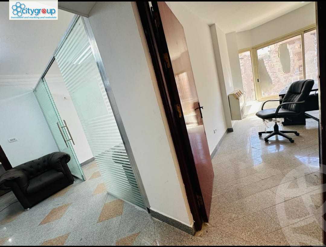 https://aqarmap.com.eg/en/listing/5715378-for-rent-cairo-el-maadi-el-maadi-el-gededa-el-nasr-st