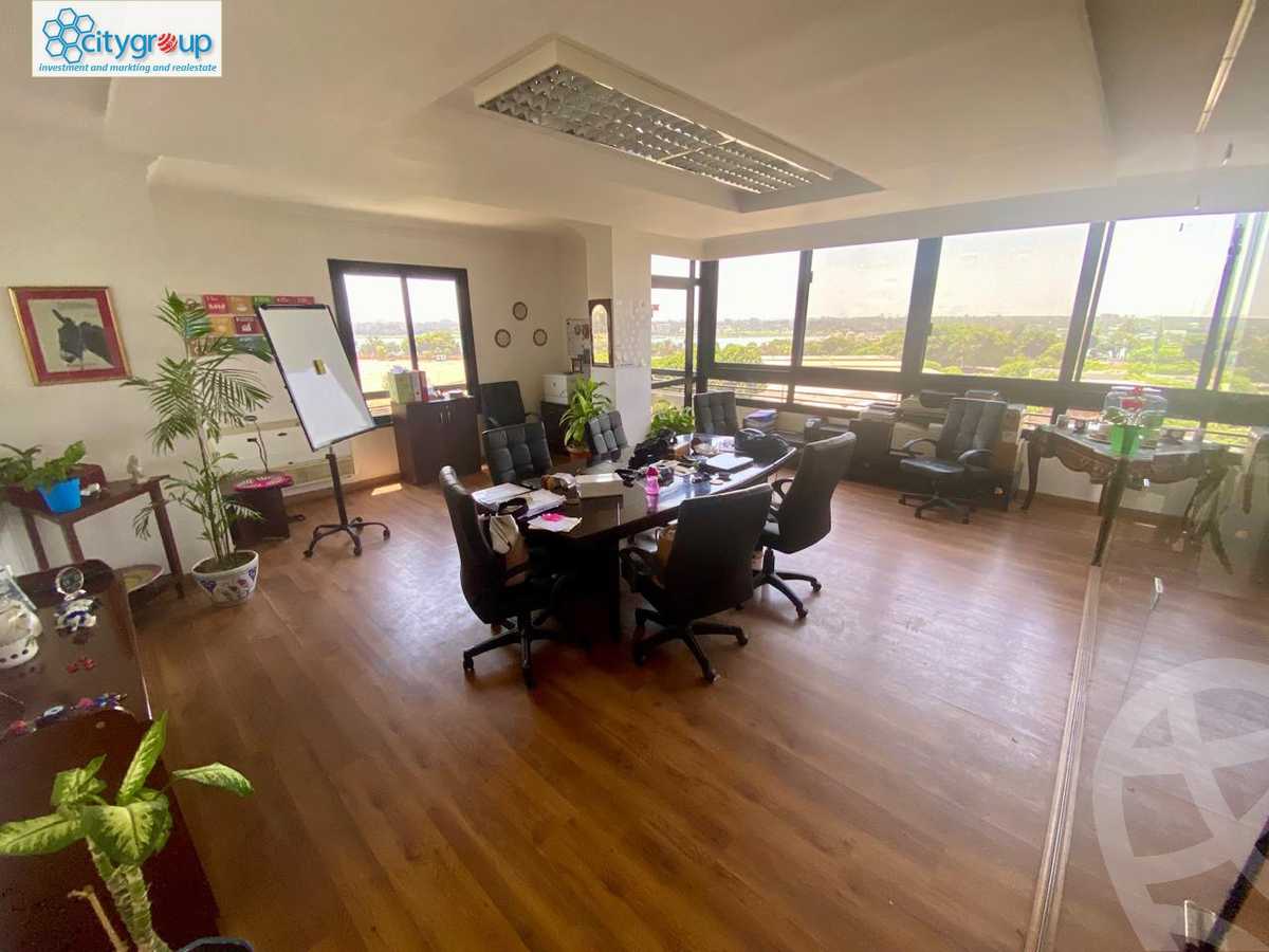 https://aqarmap.com.eg/en/listing/5724864-for-rent-cairo-el-maadi-sarayat-el-maadi-mostafa-kamel-st