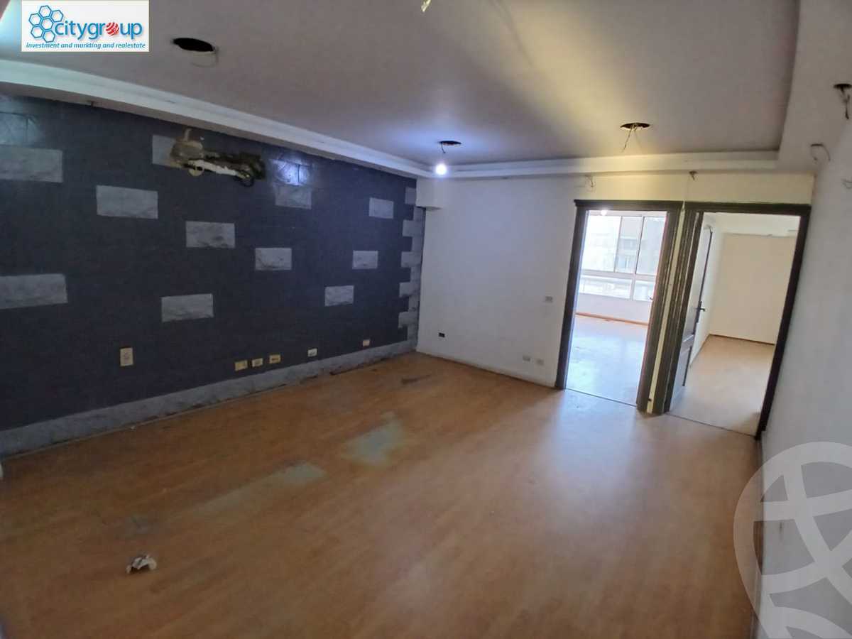 https://aqarmap.com.eg/en/listing/5779969-for-rent-cairo-el-maadi-kornish-el-maadi-al-mashtal-st