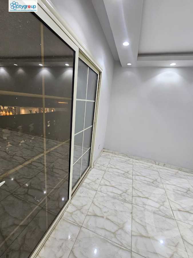 https://aqarmap.com.eg/ar/listing/5801390-for-rent-cairo-el-maadi-zahraa-el-maadi-shr-krfwr-lryysy