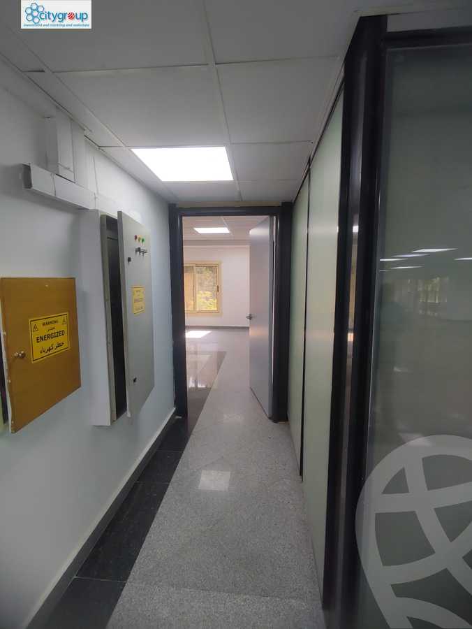 https://aqarmap.com.eg/ar/listing/5805742-for-rent-cairo-el-maadi-sarayat-el-maadi-street-20
