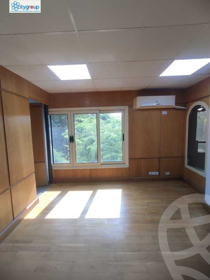 https://aqarmap.com.eg/ar/listing/5805742-for-rent-cairo-el-maadi-sarayat-el-maadi-street-20
