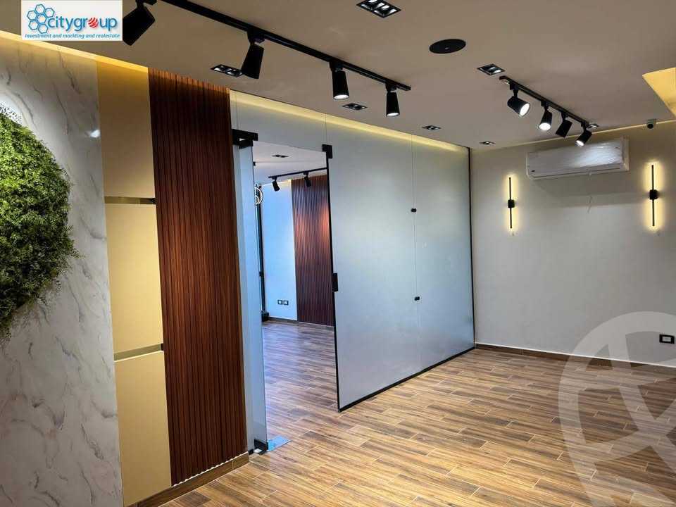 https://aqarmap.com.eg/ar/listing/5806245-for-rent-cairo-el-maadi-compounds-rayhanah-plaza