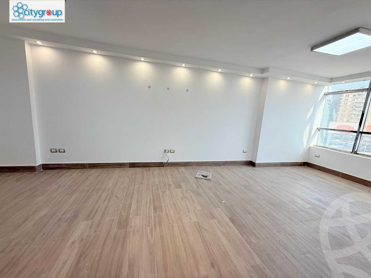 https://aqarmap.com.eg/ar/listing/5815924-for-rent-cairo-el-maadi-zahraa-el-maadi-zahraa-el-maadi-st