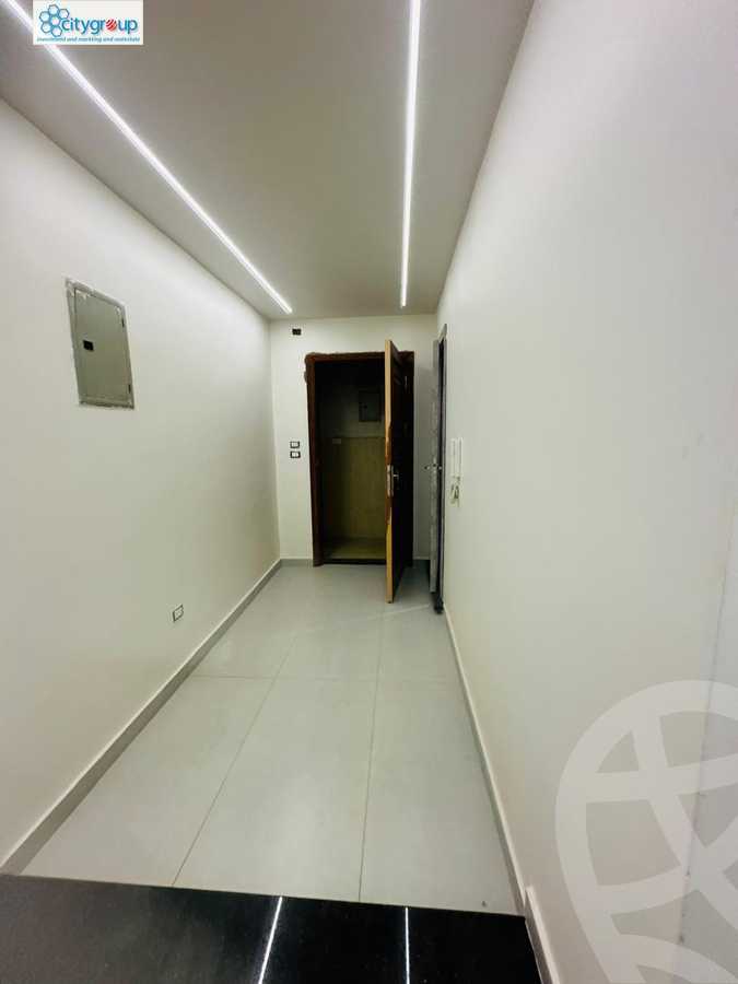 https://aqarmap.com.eg/en/listing/6126573-for-rent-cairo-el-maadi-compounds-rayhanah-plaza