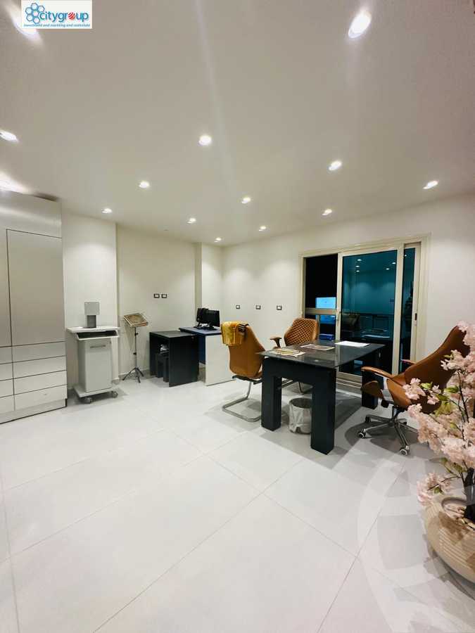 https://aqarmap.com.eg/en/listing/6126573-for-rent-cairo-el-maadi-compounds-rayhanah-plaza