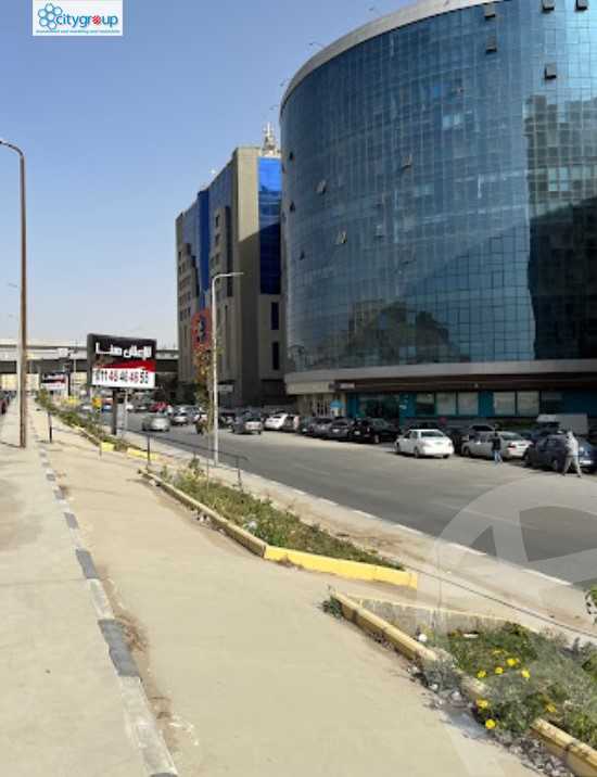 https://aqarmap.com.eg/en/listing/5855867-for-rent-cairo-el-maadi-compounds-rayhanah-plaza
