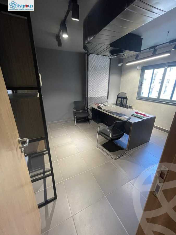 https://aqarmap.com.eg/en/listing/5879652-for-rent-cairo-el-maadi-zahraa-el-maadi-al-khamseen-st