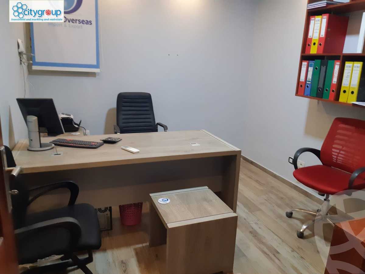 https://aqarmap.com.eg/ar/listing/5881024-for-rent-cairo-el-maadi-zahraa-el-maadi-al-khamseen-st