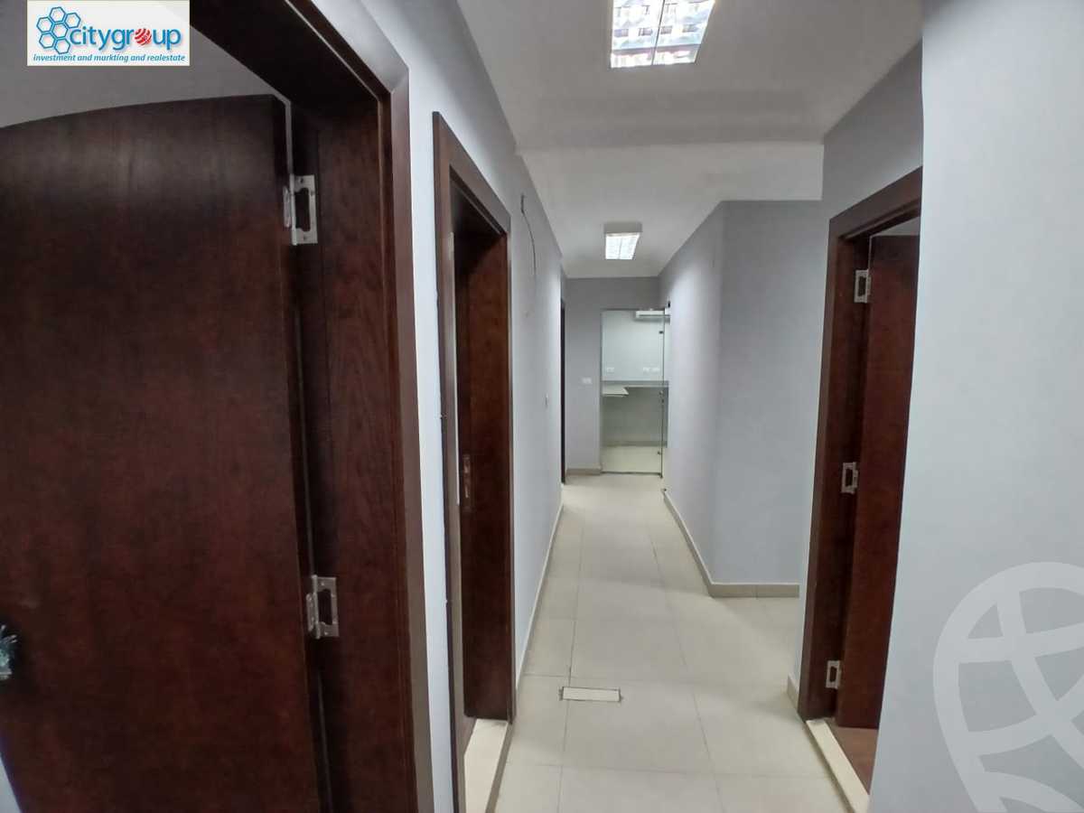 https://aqarmap.com.eg/en/listing/5883244-for-rent-cairo-el-maadi-sarayat-el-maadi-el-nahda-st
