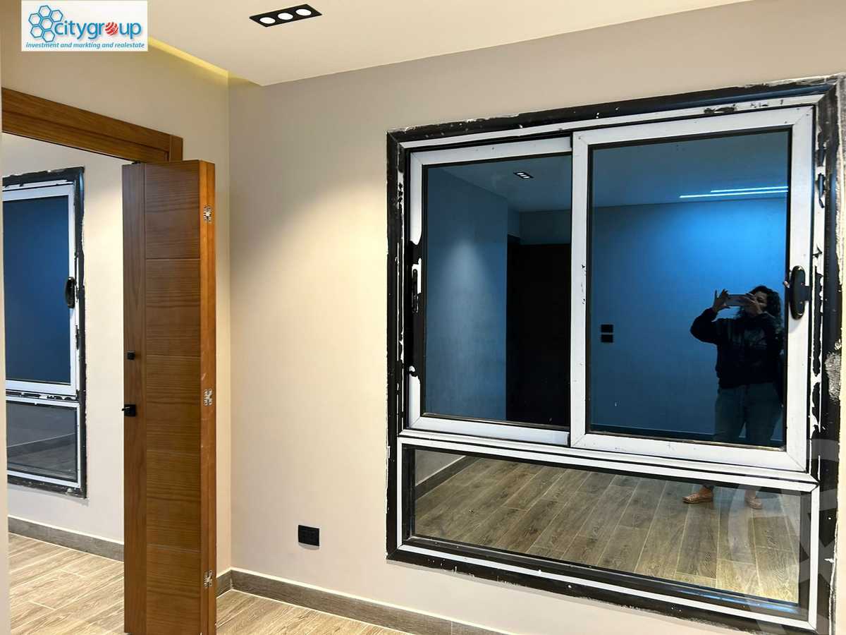 https://aqarmap.com.eg/ar/listing/5886021-for-rent-cairo-el-maadi-compounds-rayhanah-plaza