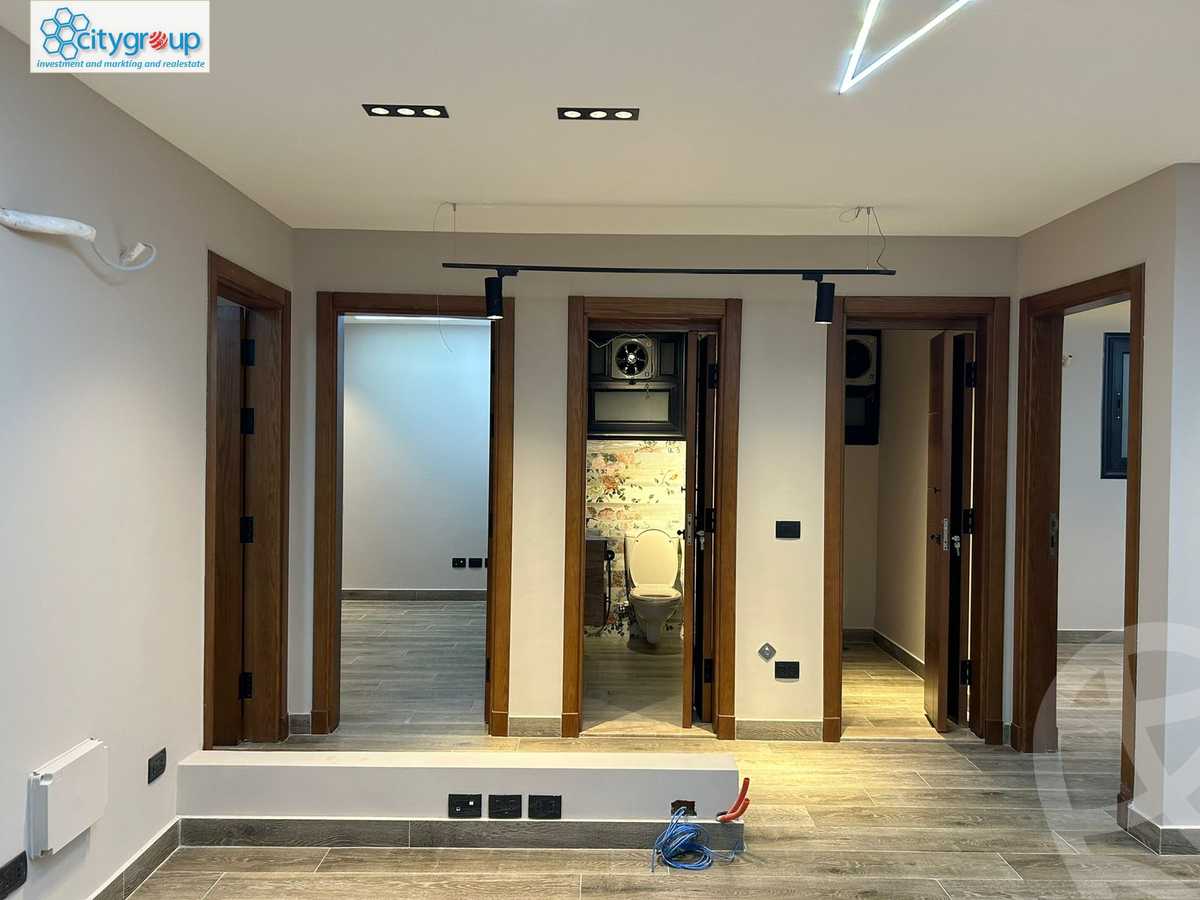 https://aqarmap.com.eg/ar/listing/5886021-for-rent-cairo-el-maadi-compounds-rayhanah-plaza