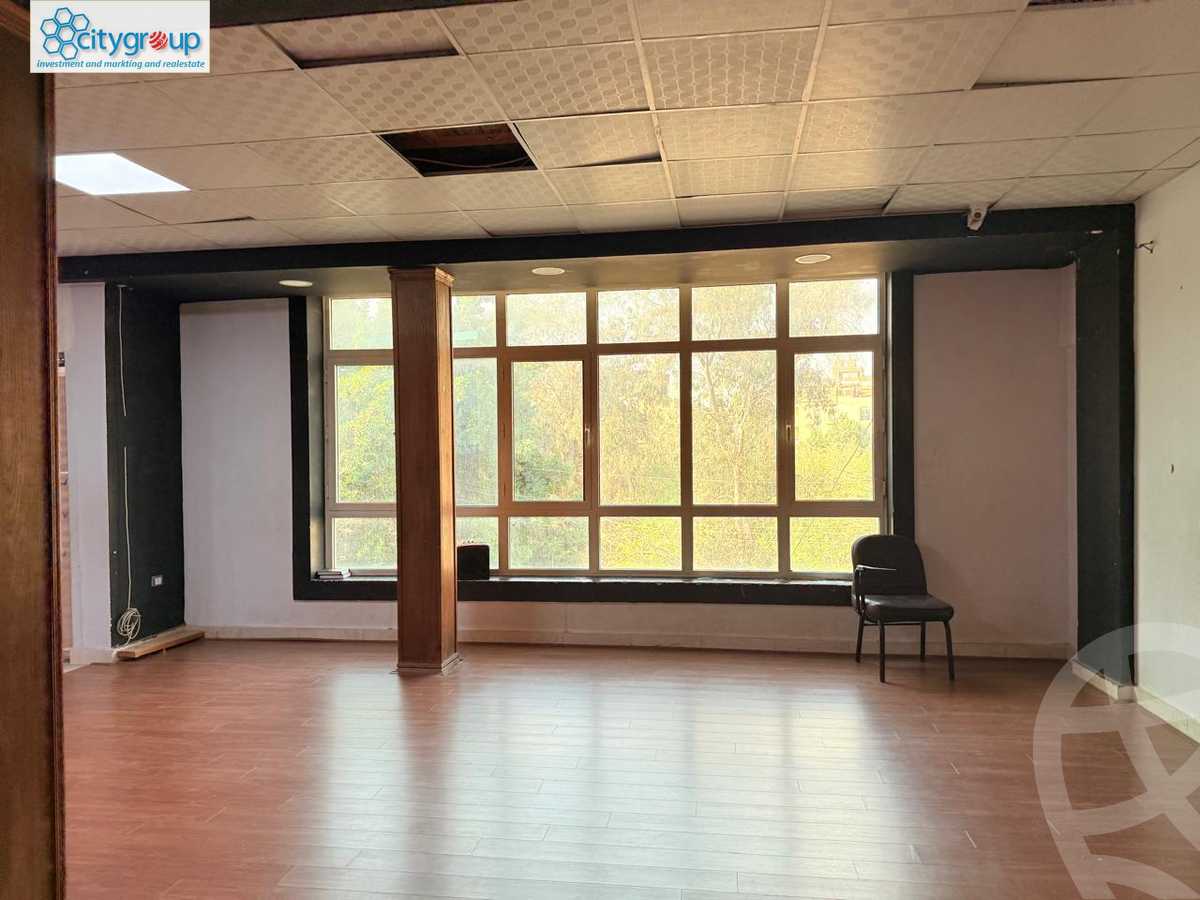 https://aqarmap.com.eg/ar/listing/5888618-for-rent-cairo-mokattam-lhdb-l-ly-shareaa-9