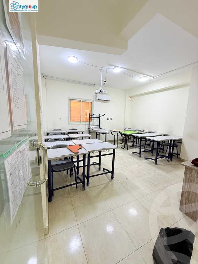 https://aqarmap.com.eg/ar/listing/5888618-for-rent-cairo-mokattam-lhdb-l-ly-shareaa-9