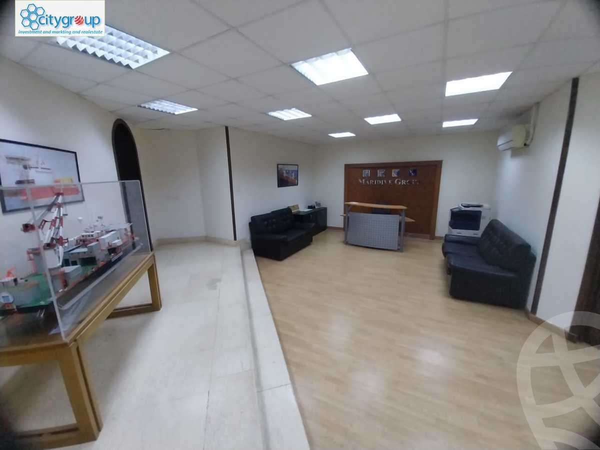 https://aqarmap.com.eg/ar/listing/5889997-for-rent-cairo-el-maadi-kornish-el-maadi-al-mashtal-st