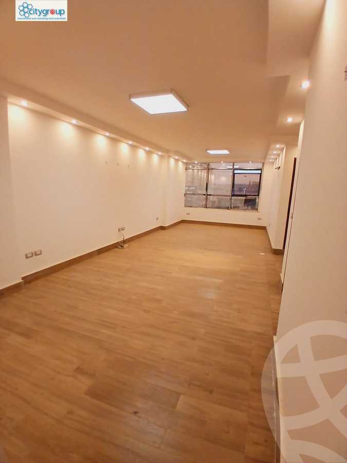 https://aqarmap.com.eg/en/listing/5909756-for-rent-cairo-el-maadi-zahraa-el-maadi-al-khamseen-st