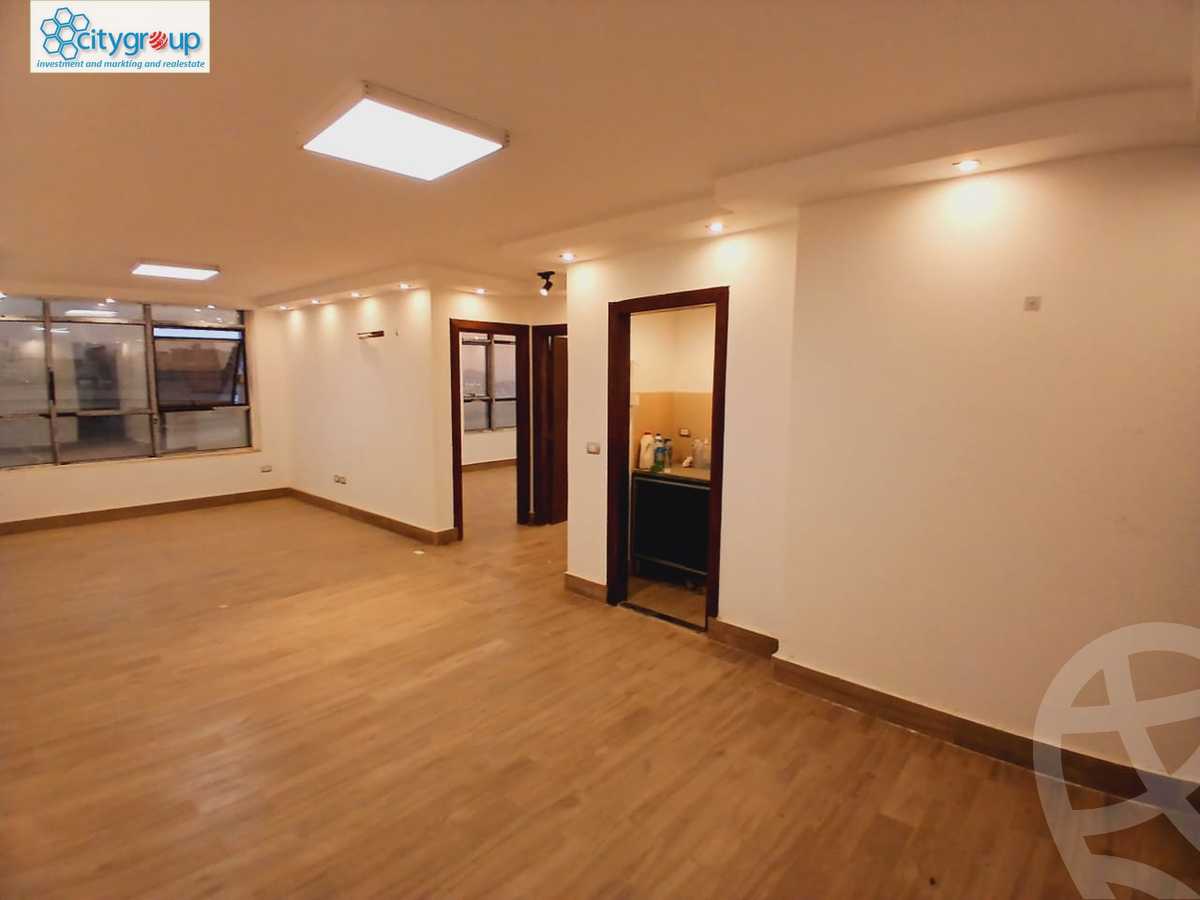 https://aqarmap.com.eg/en/listing/5909756-for-rent-cairo-el-maadi-zahraa-el-maadi-al-khamseen-st