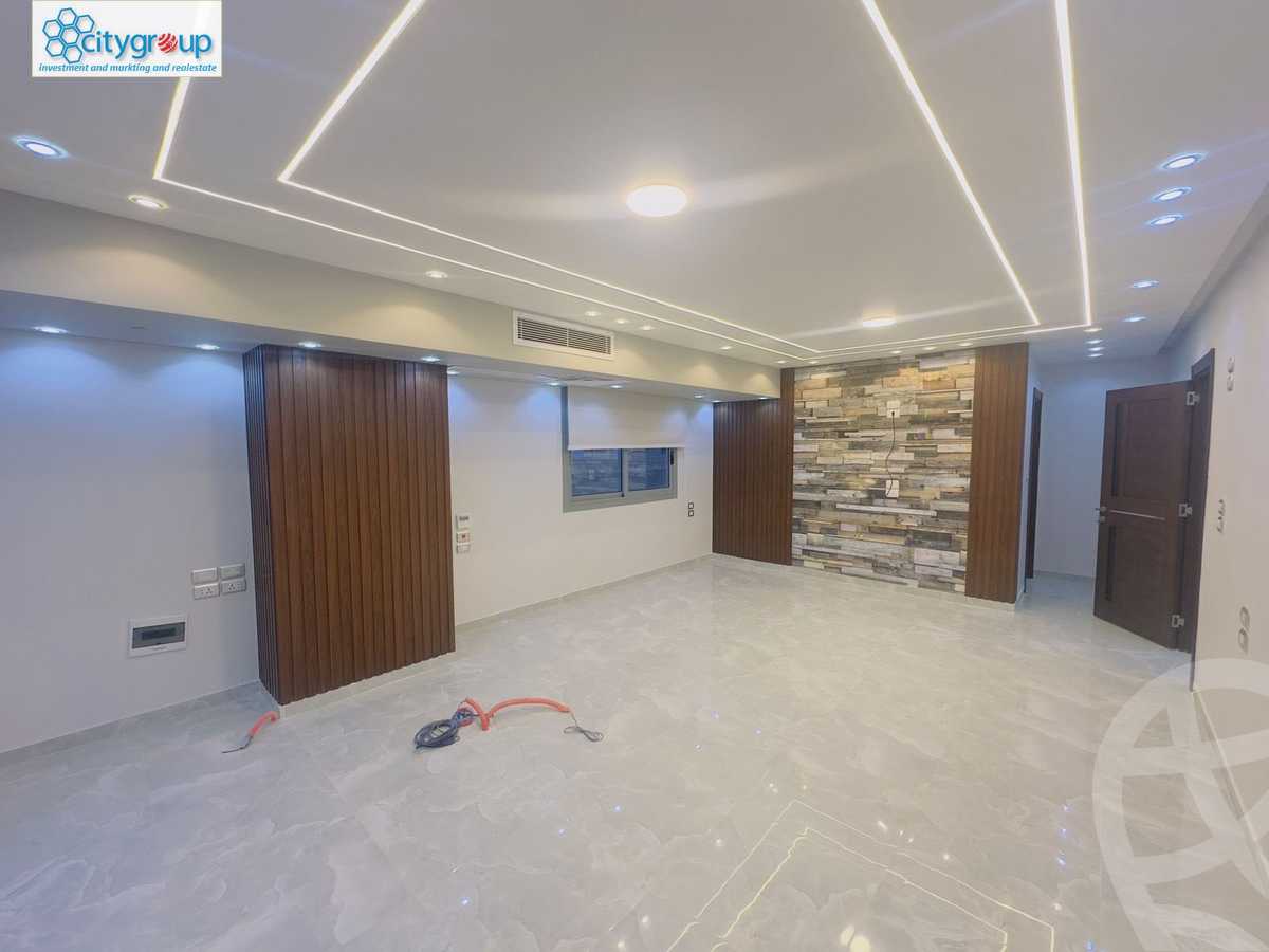 https://aqarmap.com.eg/en/listing/5924212-for-rent-cairo-el-maadi-compounds-kmbwnd-wn-qtmyh-m-mr-lmrshdy