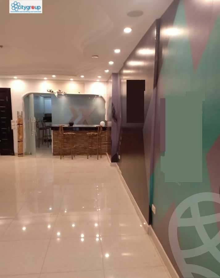 https://aqarmap.com.eg/ar/listing/5935780-for-rent-cairo-el-maadi-compounds-rayhanah-plaza
