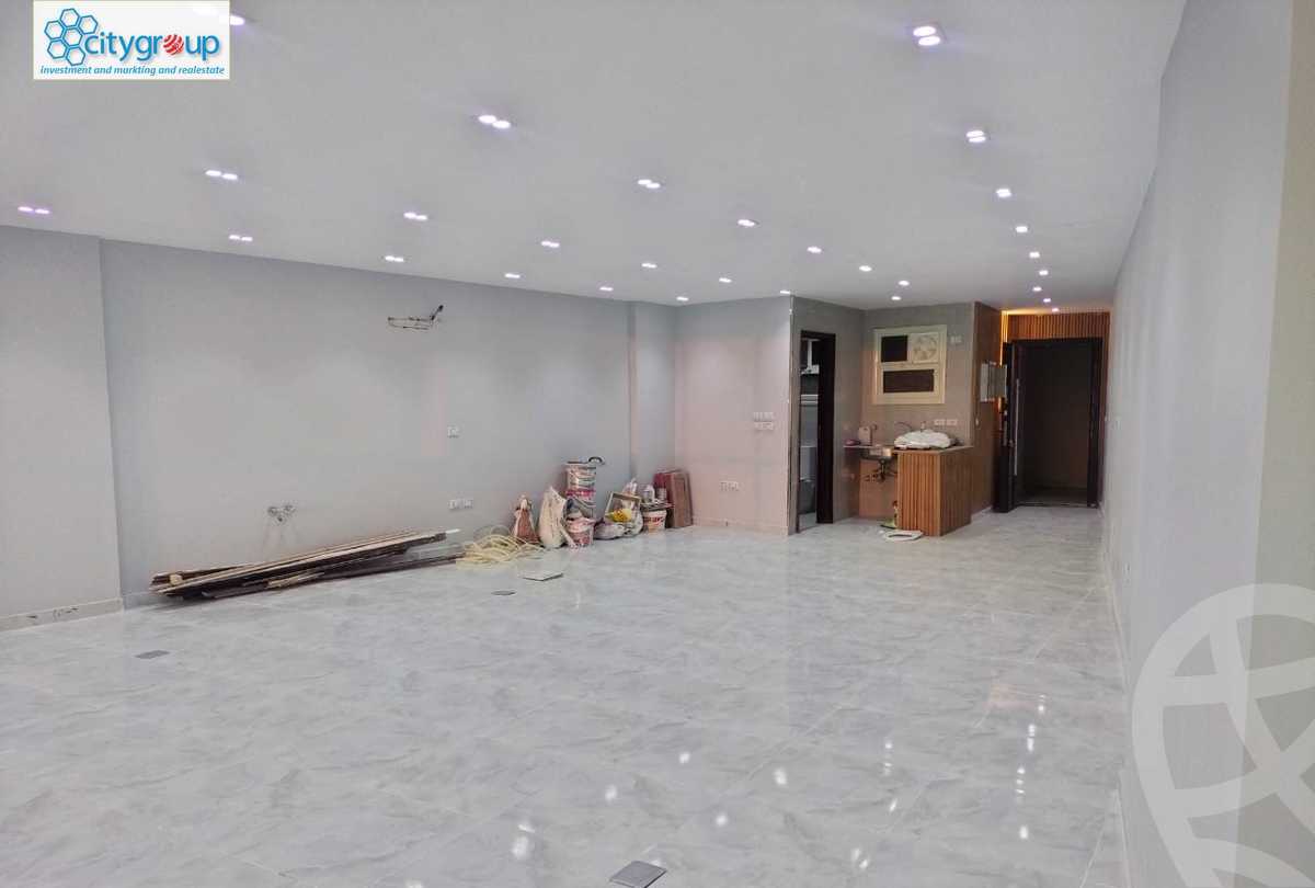 https://aqarmap.com.eg/en/listing/5937691-for-rent-cairo-el-maadi-compounds-rayhanah-plaza