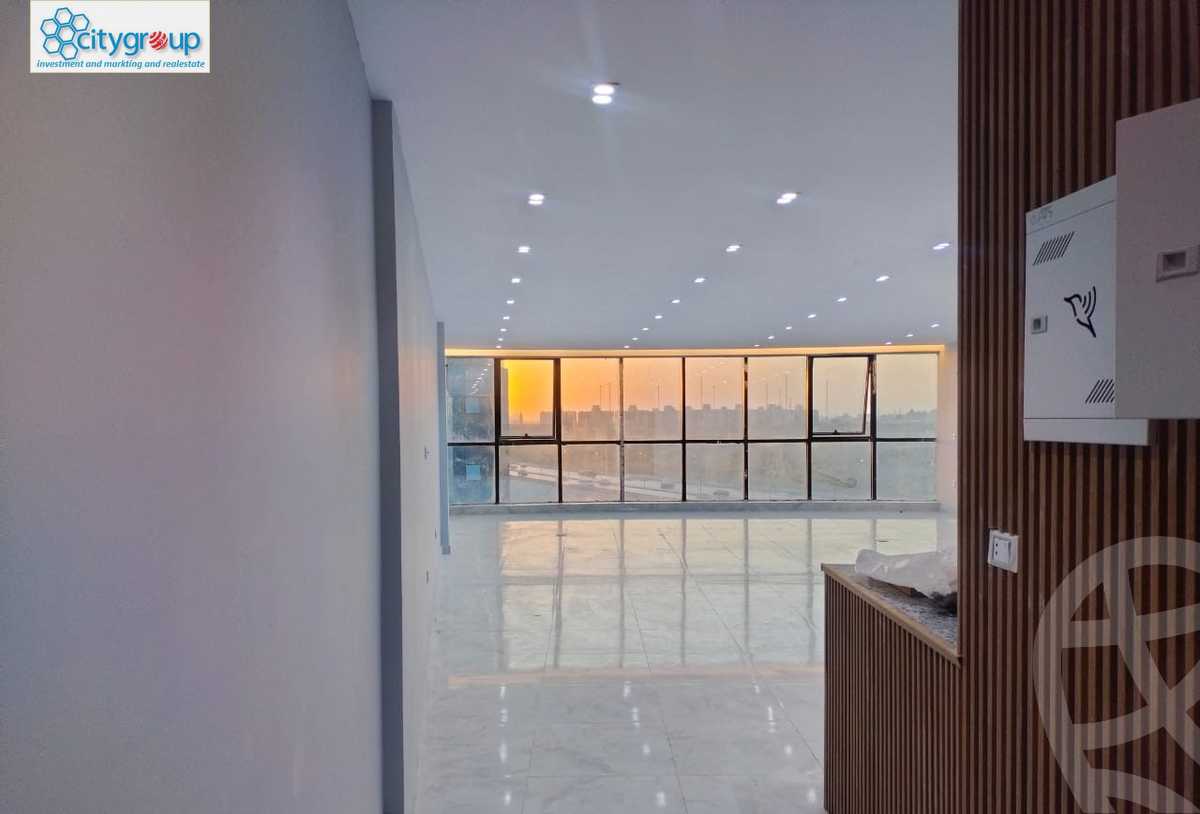 https://aqarmap.com.eg/en/listing/5937691-for-rent-cairo-el-maadi-compounds-rayhanah-plaza