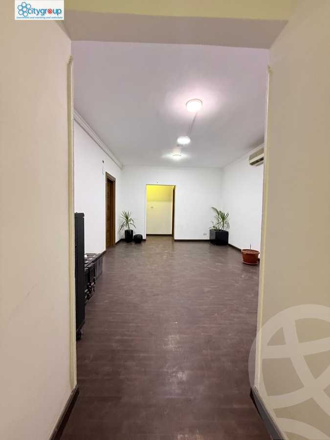 https://aqarmap.com.eg/en/listing/5954435-for-rent-cairo-el-maadi-sarayat-el-maadi-street-18