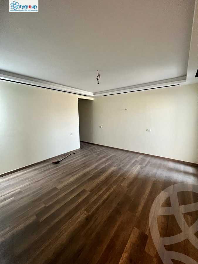 https://aqarmap.com.eg/en/listing/5959987-for-rent-cairo-el-maadi-compounds-rayhanah-plaza