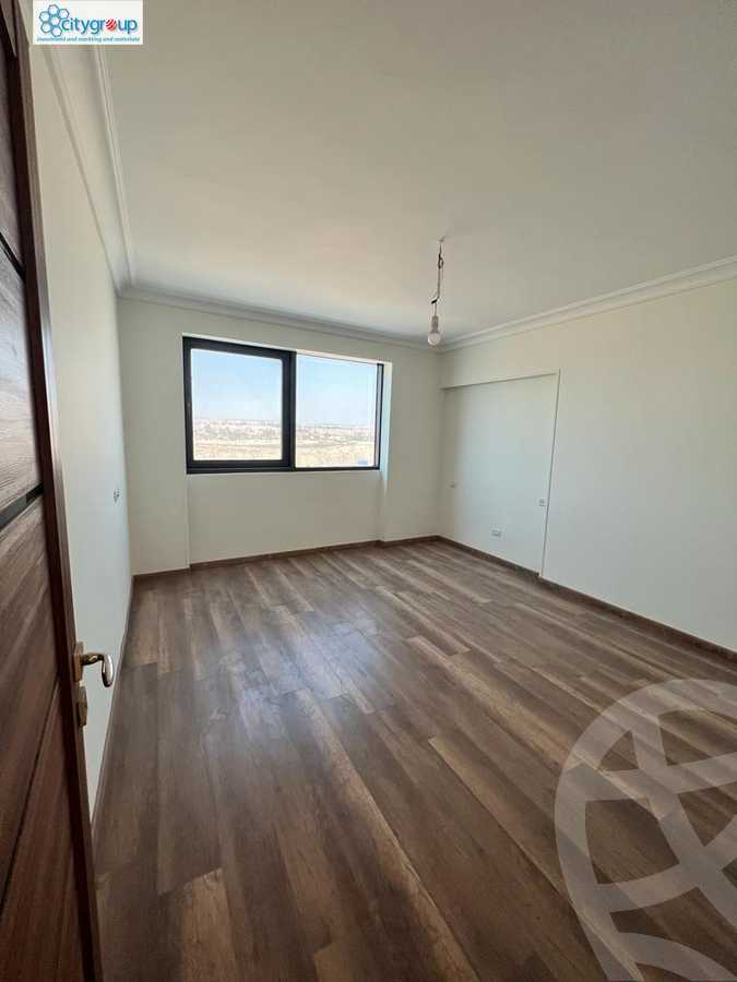 https://aqarmap.com.eg/en/listing/5959987-for-rent-cairo-el-maadi-compounds-rayhanah-plaza