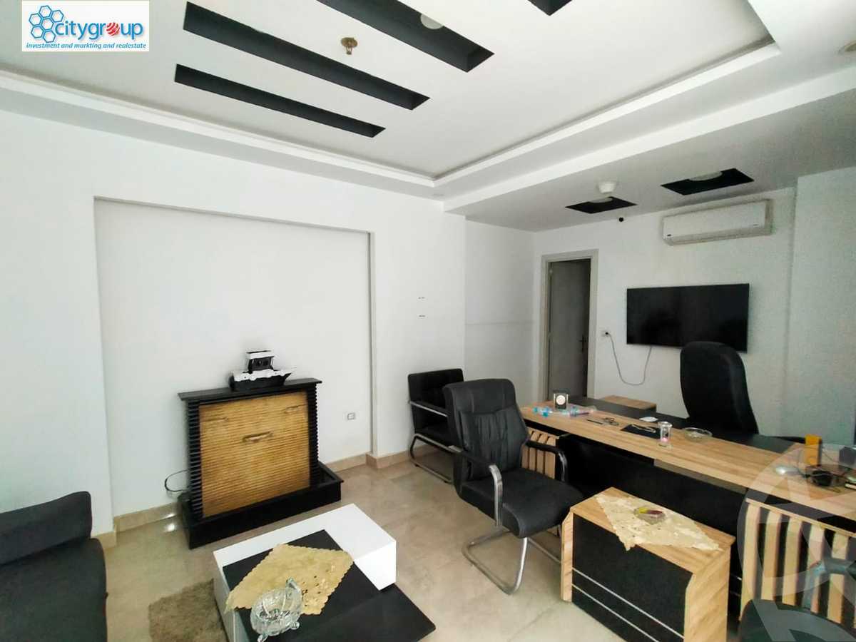 https://aqarmap.com.eg/ar/listing/5960200-for-rent-cairo-el-maadi-degla-street-206