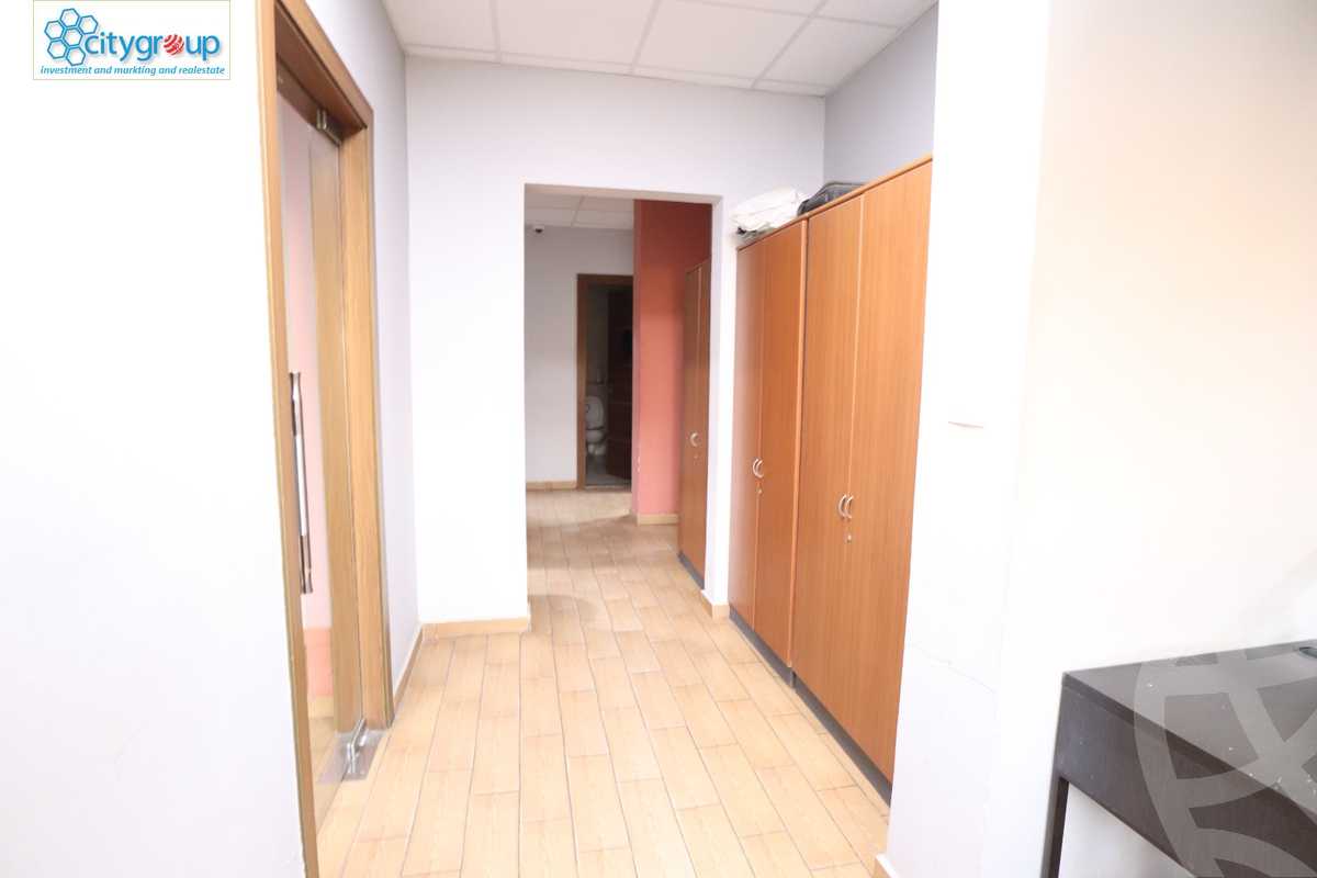 https://aqarmap.com.eg/en/listing/5961462-for-rent-cairo-el-maadi-sarayat-el-maadi-street-15