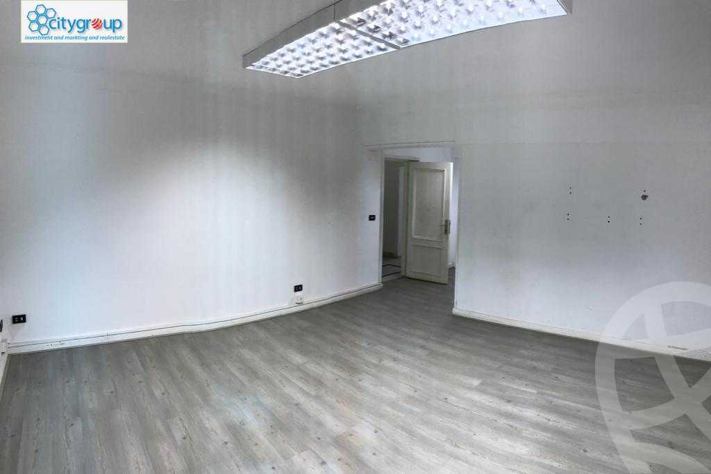 https://aqarmap.com.eg/en/listing/5963513-for-rent-cairo-el-maadi-sarayat-el-maadi-street-250