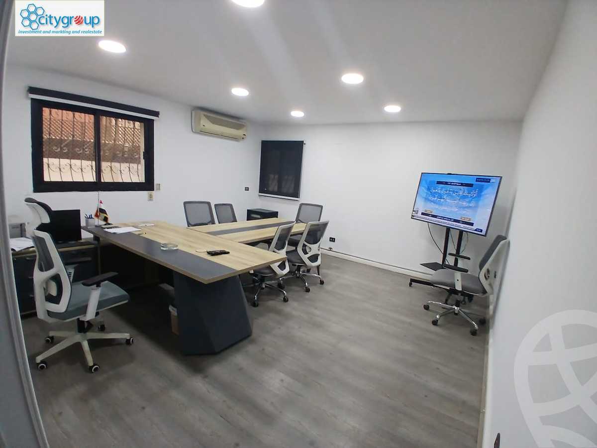https://aqarmap.com.eg/en/listing/5963513-for-rent-cairo-el-maadi-sarayat-el-maadi-street-250
