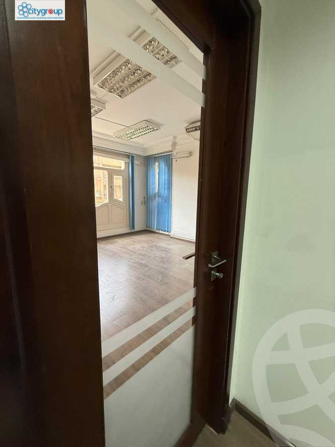 https://aqarmap.com.eg/ar/listing/5981717-for-rent-cairo-el-maadi-degla-street-206