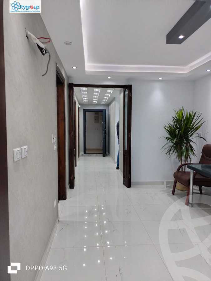 https://aqarmap.com.eg/en/listing/5985791-for-rent-cairo-el-maadi-compounds-rayhanah-plaza