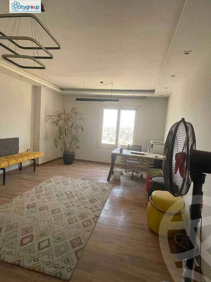 https://aqarmap.com.eg/ar/listing/6004324-for-rent-cairo-el-maadi-compounds-rayhanah-plaza