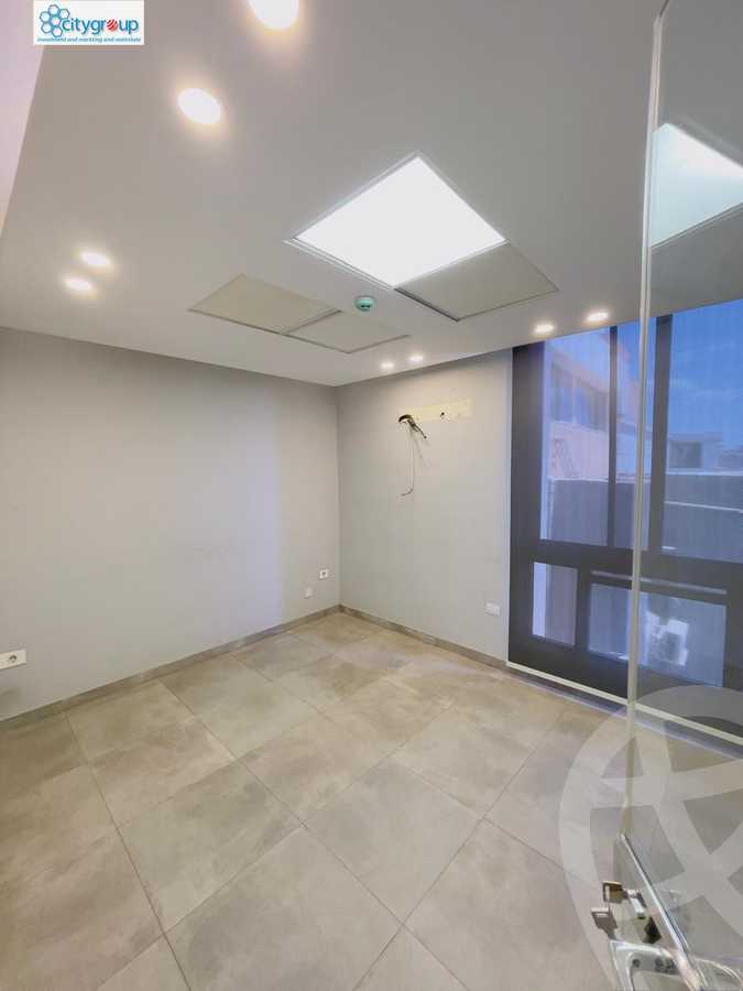 https://aqarmap.com.eg/en/listing/6016771-for-rent-cairo-el-maadi-sarayat-el-maadi-street-20