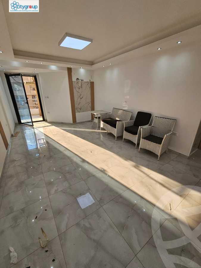 https://aqarmap.com.eg/ar/listing/6029140-for-rent-cairo-el-maadi-compounds-rayhanah-plaza