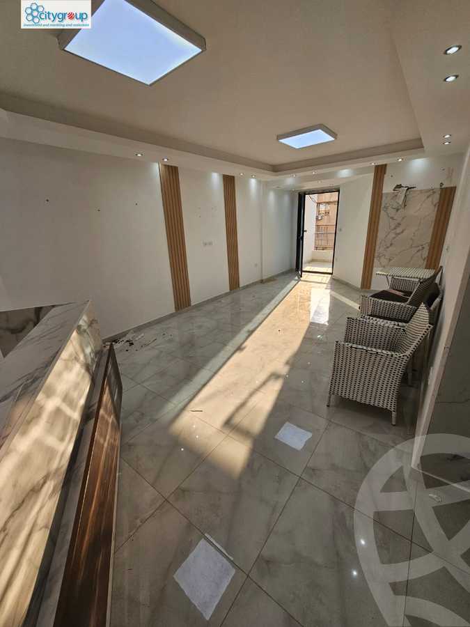 https://aqarmap.com.eg/ar/listing/6029140-for-rent-cairo-el-maadi-compounds-rayhanah-plaza