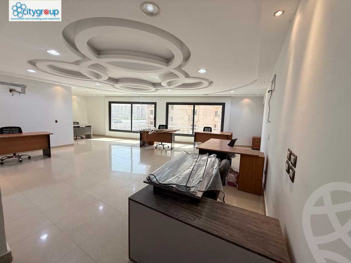 https://aqarmap.com.eg/en/listing/6036396-for-rent-cairo-el-maadi-compounds-rayhanah-plaza