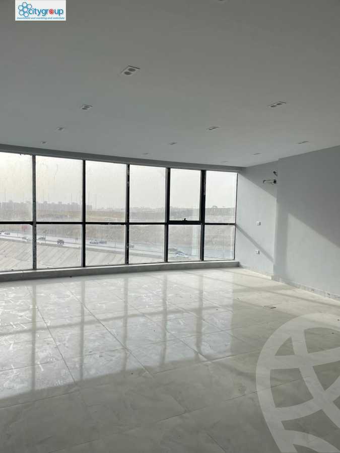https://aqarmap.com.eg/en/listing/6036457-for-rent-cairo-el-maadi-compounds-rayhanah-plaza