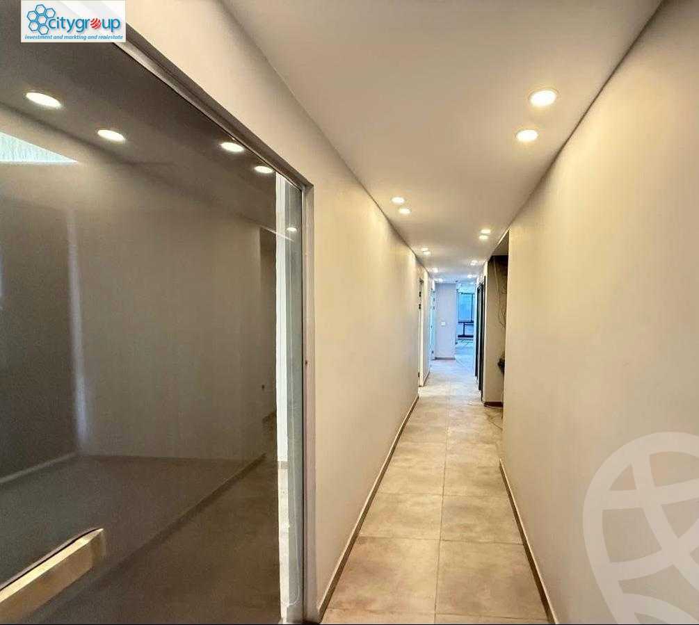 https://aqarmap.com.eg/ar/listing/6038580-for-rent-cairo-el-maadi-sarayat-el-maadi-street-20