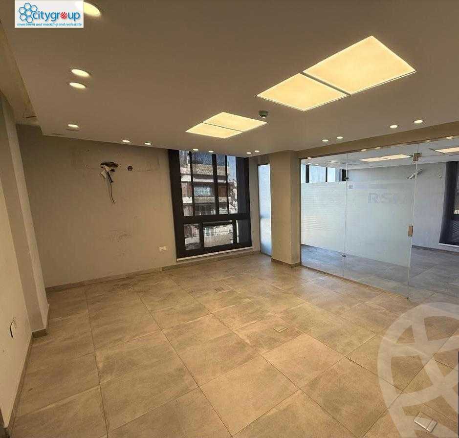 https://aqarmap.com.eg/ar/listing/6038580-for-rent-cairo-el-maadi-sarayat-el-maadi-street-20