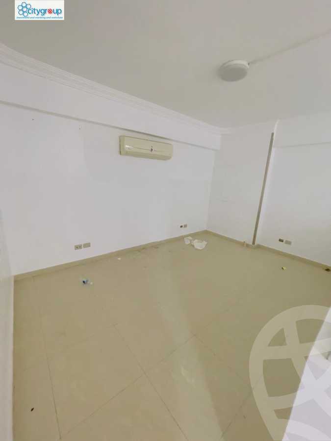 https://aqarmap.com.eg/ar/listing/6003636-for-rent-cairo-el-maadi-zahraa-el-maadi-zahraa-el-maadi-st