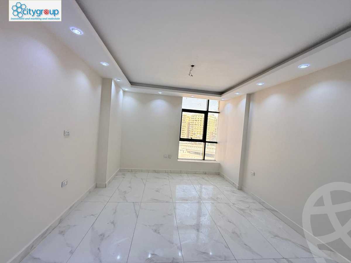 https://aqarmap.com.eg/ar/listing/6077141-for-rent-cairo-el-maadi-zahraa-el-maadi-al-khamseen-st