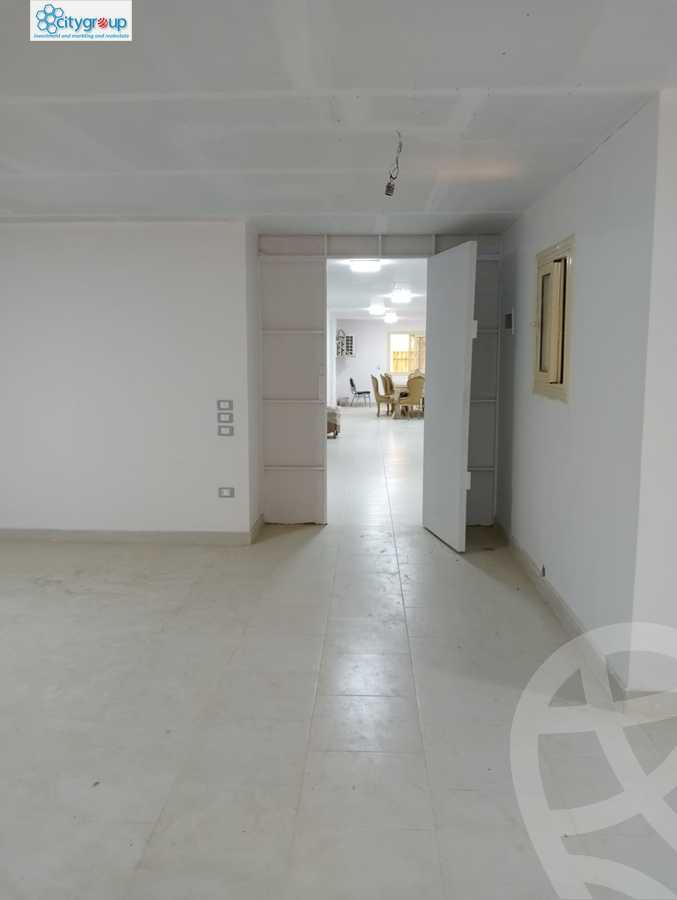 https://aqarmap.com.eg/en/listing/6082477-for-rent-cairo-el-maadi-sarayat-el-maadi-street-20