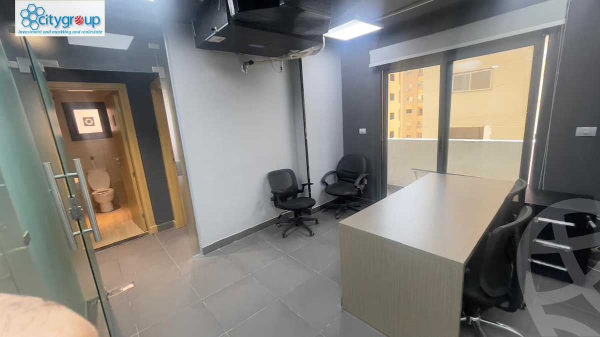 https://aqarmap.com.eg/ar/listing/6091980-for-rent-cairo-el-maadi-zahraa-el-maadi-al-khamseen-st