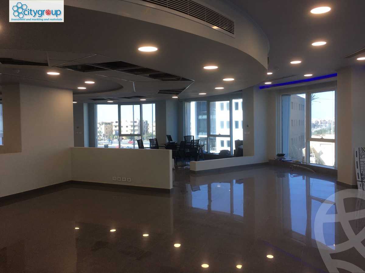 https://aqarmap.com.eg/ar/listing/6100415-for-rent-cairo-new-cairo-90th-street-northern-90th-street